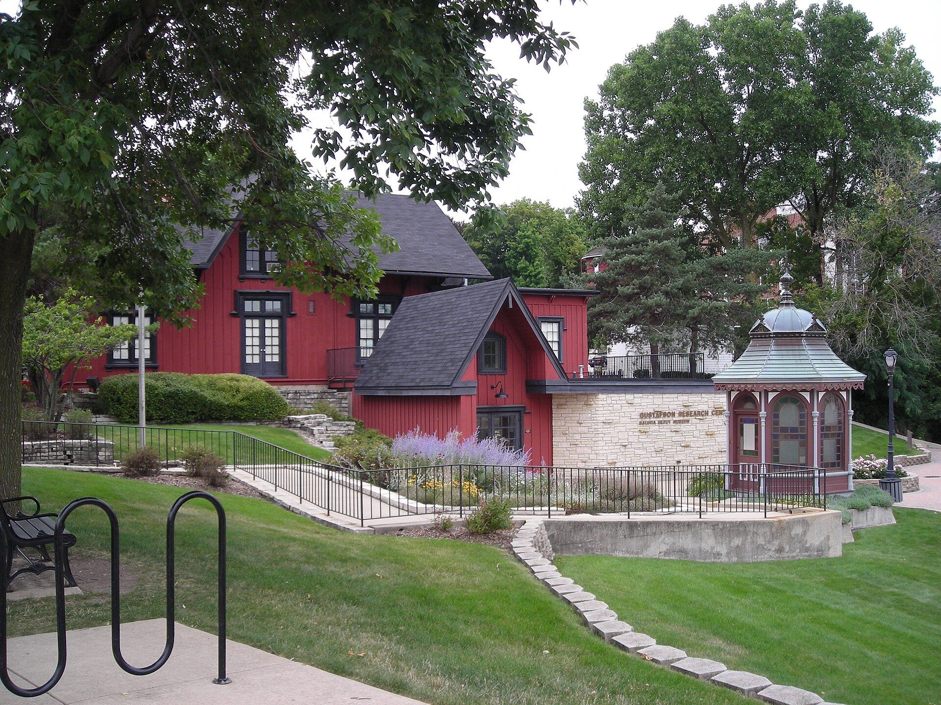 Batavia, illinois, featuring Batavia, Illinois - Batavia () is a city mainly in Kane County and partly in DuPage County in the U.S. state of Illinois. and Batavia Township, Illinois - Batavia Township is in Kane County, Illinois., web design agency service area photo