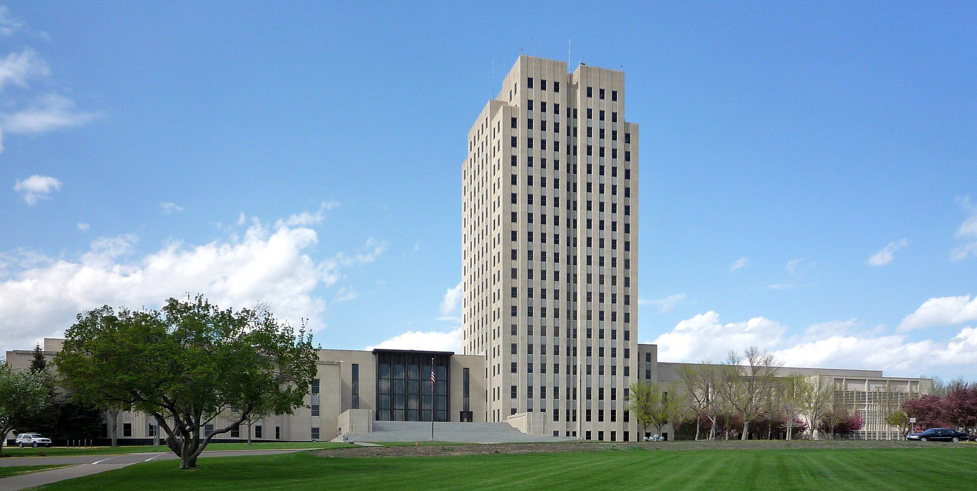Bismarck, north-dakota, featuring Bismarck, North Dakota - Bismarck () is the capital city of the U.S. state of North Dakota and the county seat of Burleigh County. and North Dakota House of Representatives - The North Dakota House of Representatives is the lower house of the North Dakota Legislative Assembly and is larger than the North Dakota Se..., web design agency service area photo