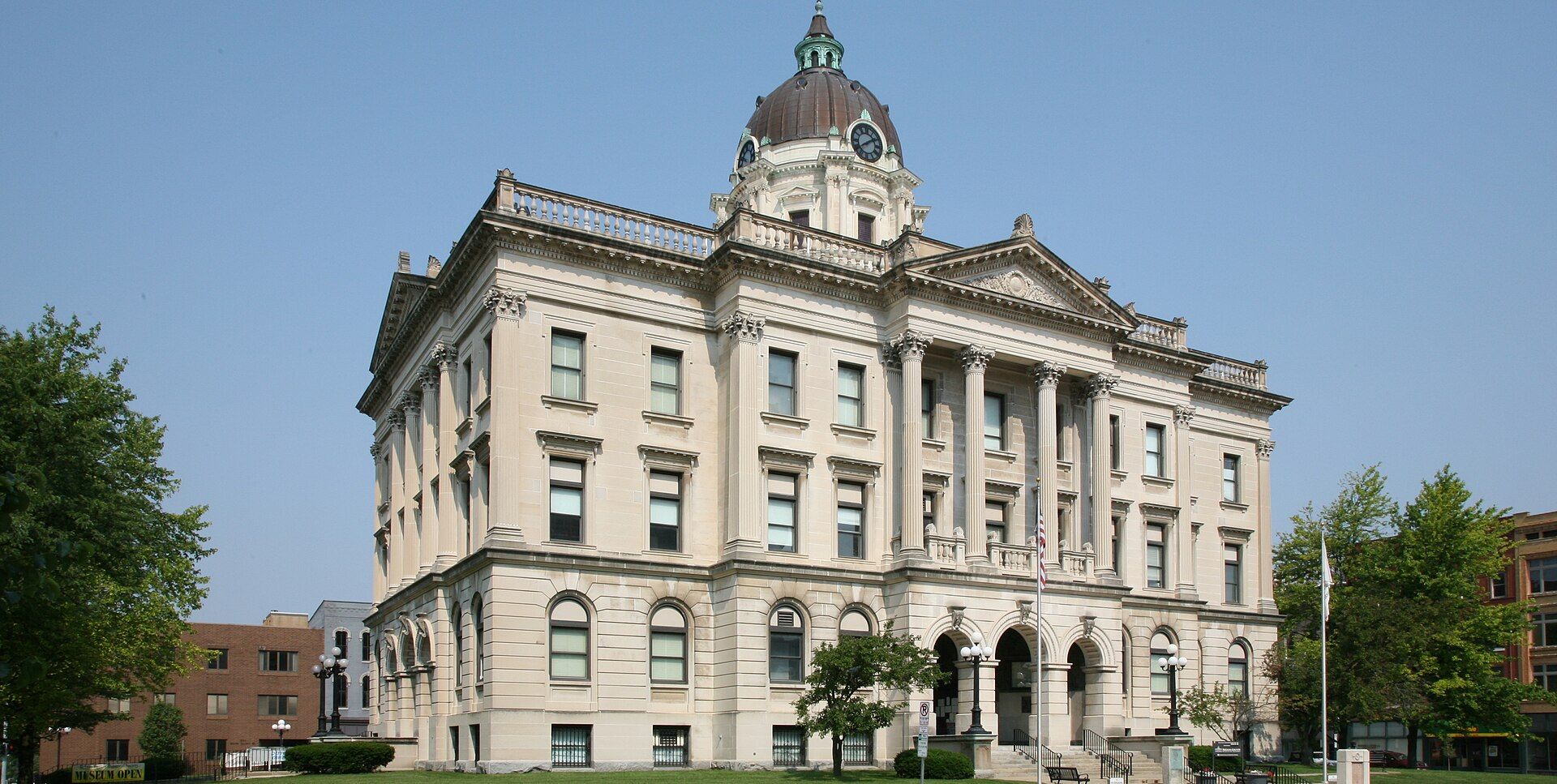 Bloomington, illinois, featuring Bloomington, Illinois - Bloomington is a city in McLean County, Illinois, United States, and its county seat. and Illinois Wesleyan University - Illinois Wesleyan University is a private liberal arts college in Bloomington, Illinois, United States., web design agency service area photo