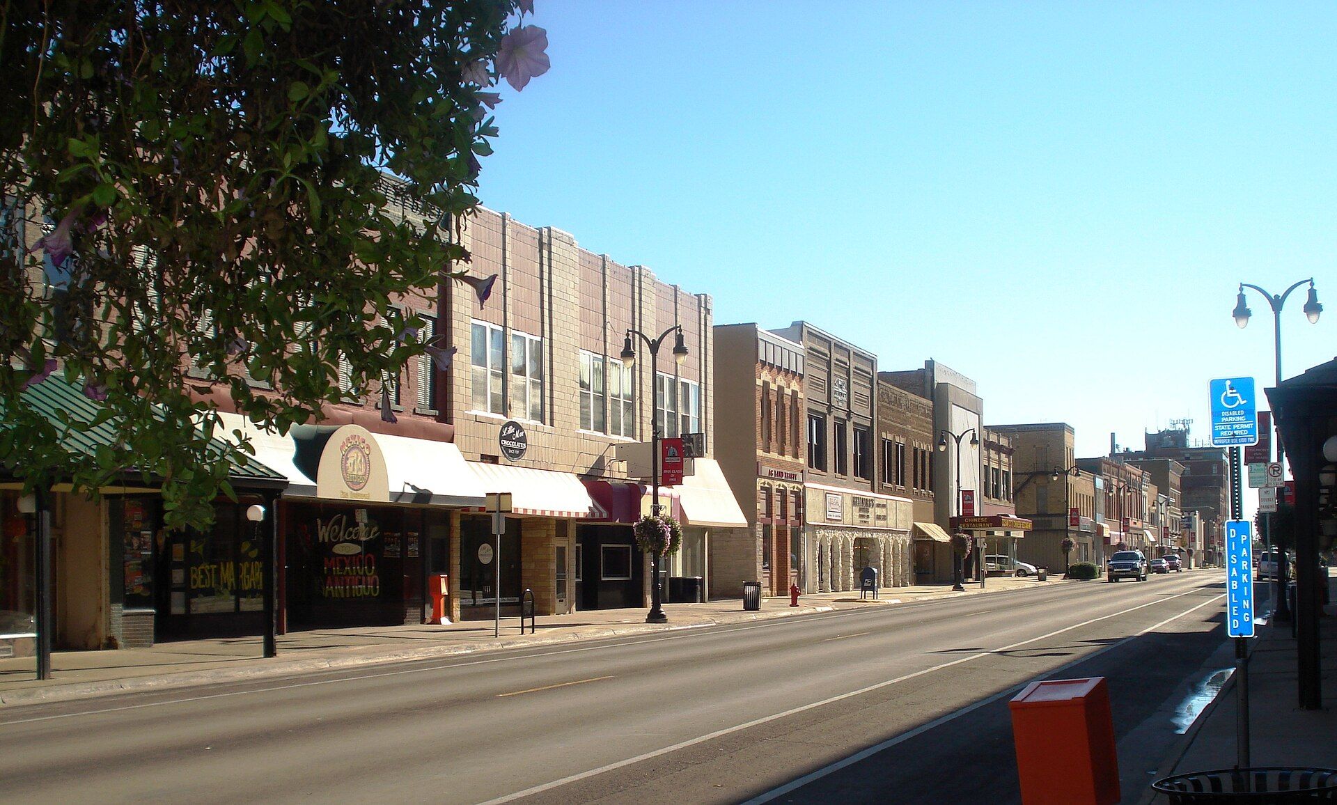 Marshalltown, iowa, featuring Marshalltown, Iowa - Marshalltown is a city in and the county seat of Marshall County, Iowa, United States. and Marshalltown Community College - Marshalltown Community College (MCC) is a public community college in Marshalltown, Iowa., web design agency service area photo