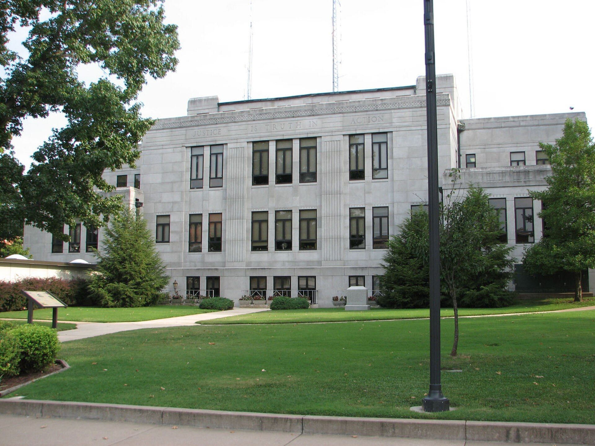 Neosho, missouri, featuring Newton County, Missouri - Newton County is a county located in the southwest portion of the U.S. state of Missouri. and "\"Neosho, Missouri - Neosho (; originally Siouan pronunciation: [niˈoʒo] or Siouan pronunciation: [niˈoʒu]) is the most populous city in and the county seat of N...\"", web design agency service area photo
