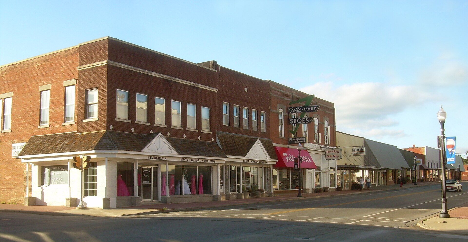 Tahlequah, oklahoma, featuring Cherokee County, Oklahoma - Cherokee County is a county located in the U.S. state of Oklahoma. and Tahlequah, Oklahoma - Tahlequah ( TAL-ə-kwah; Cherokee: ᏓᎵᏆ, daligwa [dàlígʷá]) is a city in Cherokee County, Oklahoma located at the foothills of the Ozark Mount..., web design agency service area photo