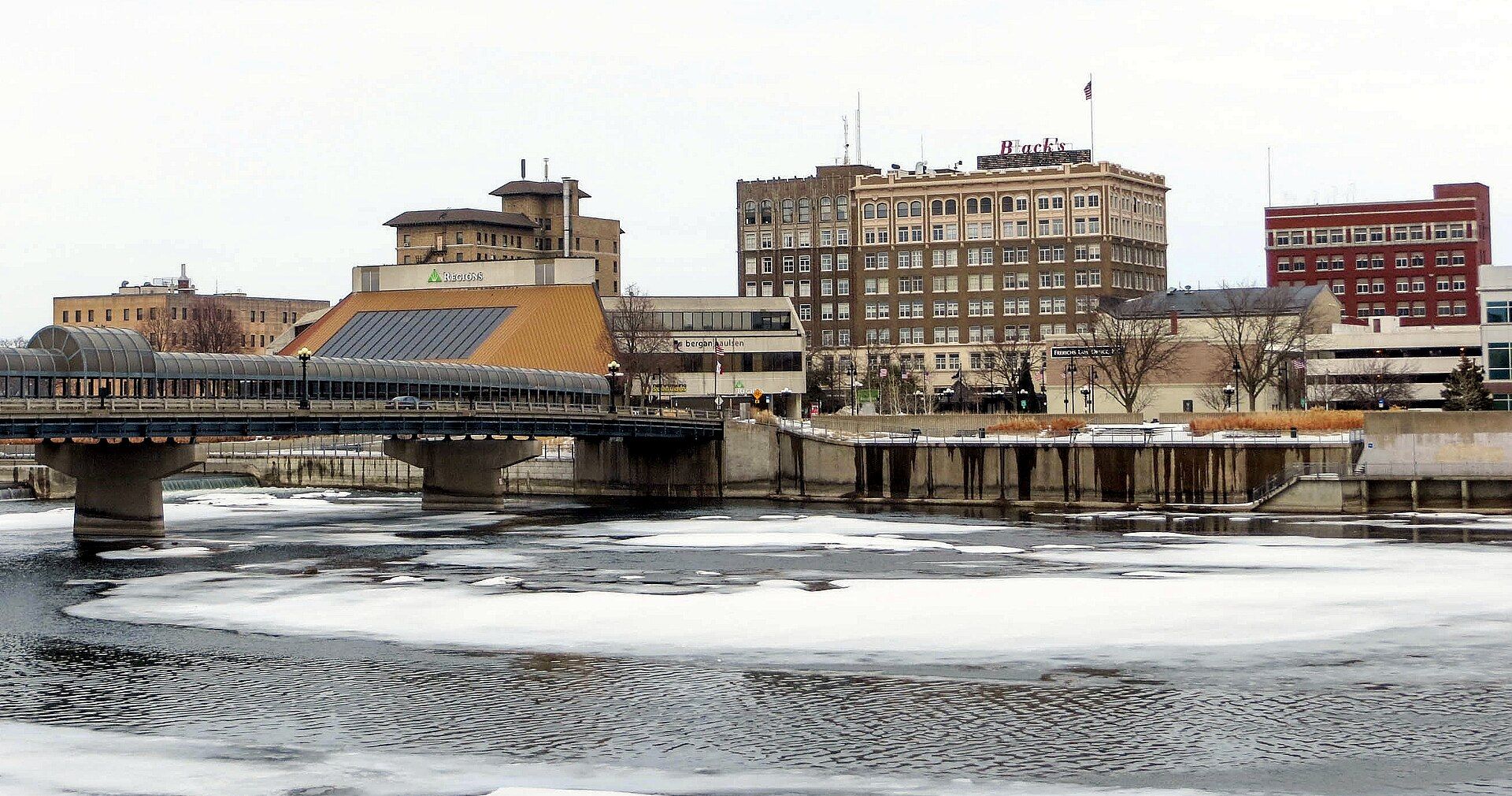 Waterloo, iowa, featuring Waterloo, Iowa - Waterloo is a city in and the county seat of Black Hawk County, Iowa, United States. and Young Arena - Young Arena is a 3,000-seat multi-purpose arena in Waterloo, Iowa, United States, and was built in 1994., web design agency service area photo